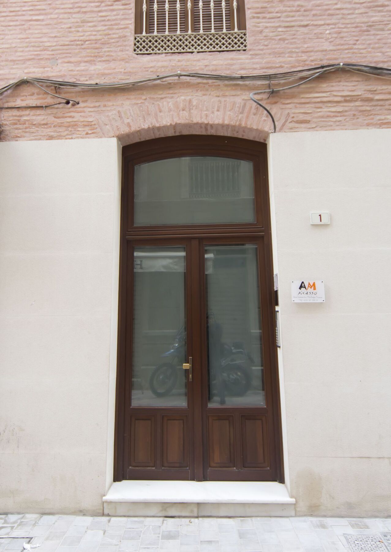 Apartamentos Malaga Picasso Luaran gambar
